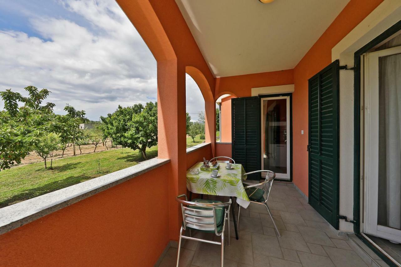 Easyliving House Near Zadar Villa Posedarje Bagian luar foto
